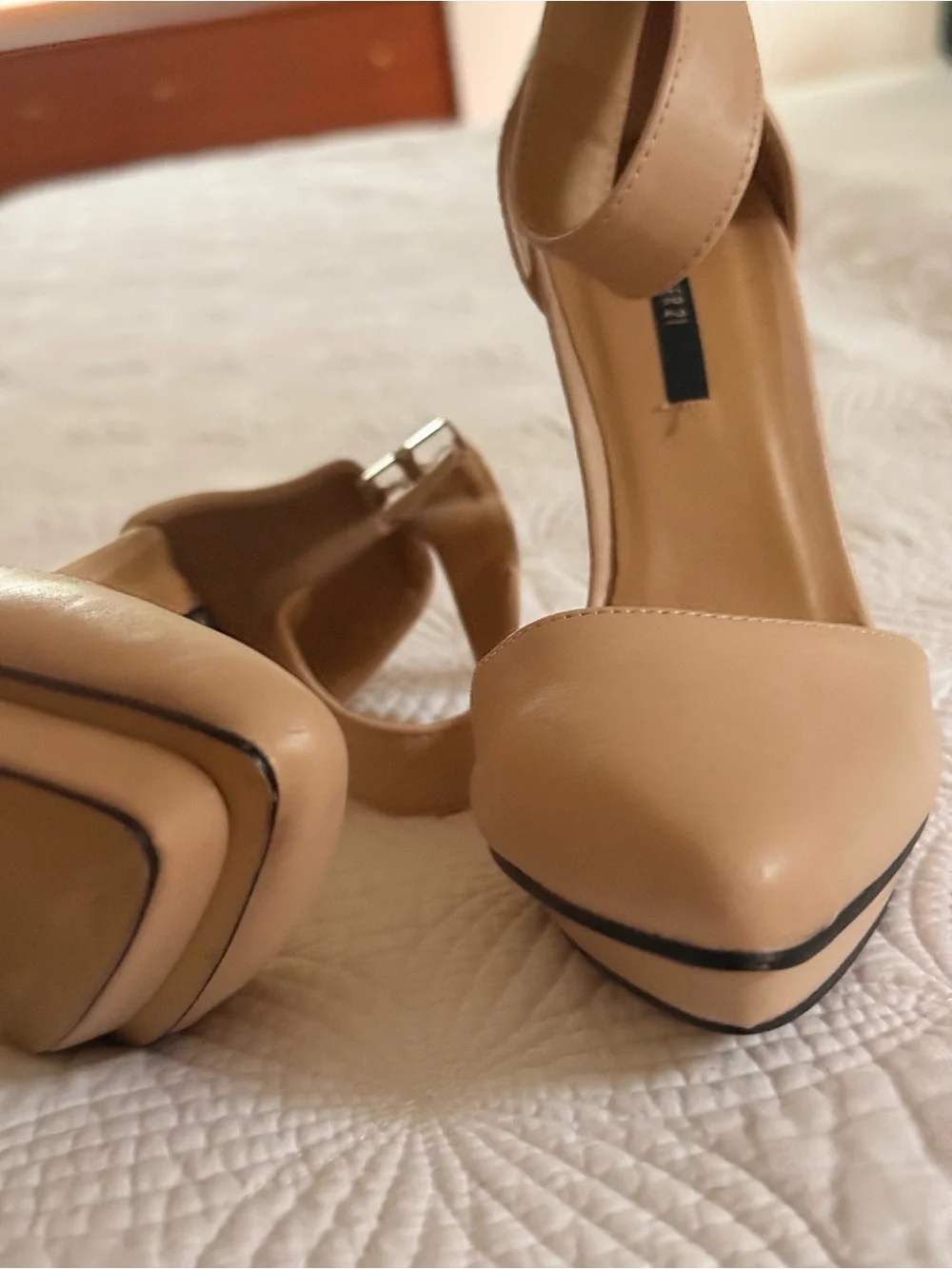 Forever 21 High Heel Classic Pumps🔥